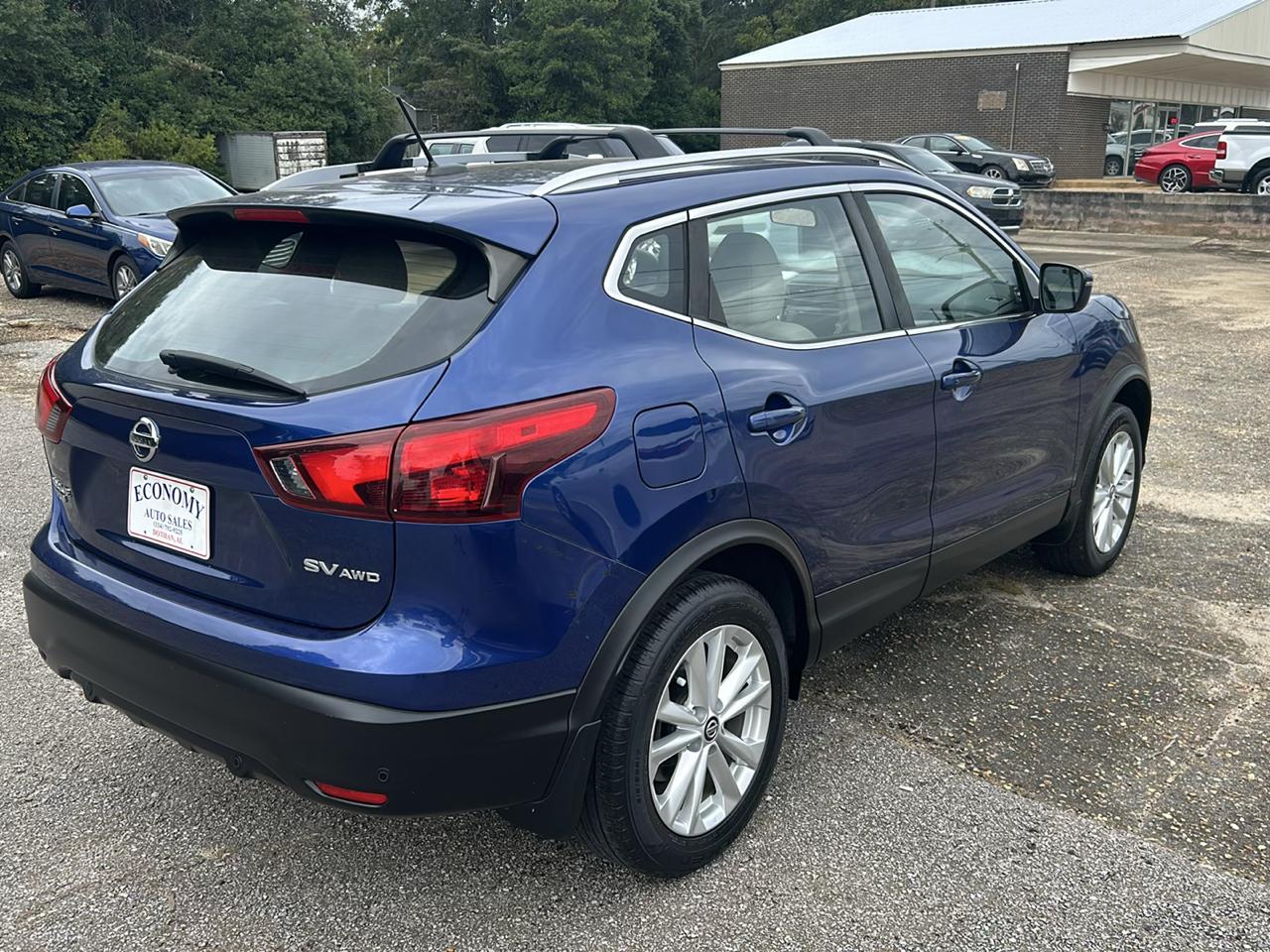 Nissan Rogue Sport SV 4D SUV AWD 2019