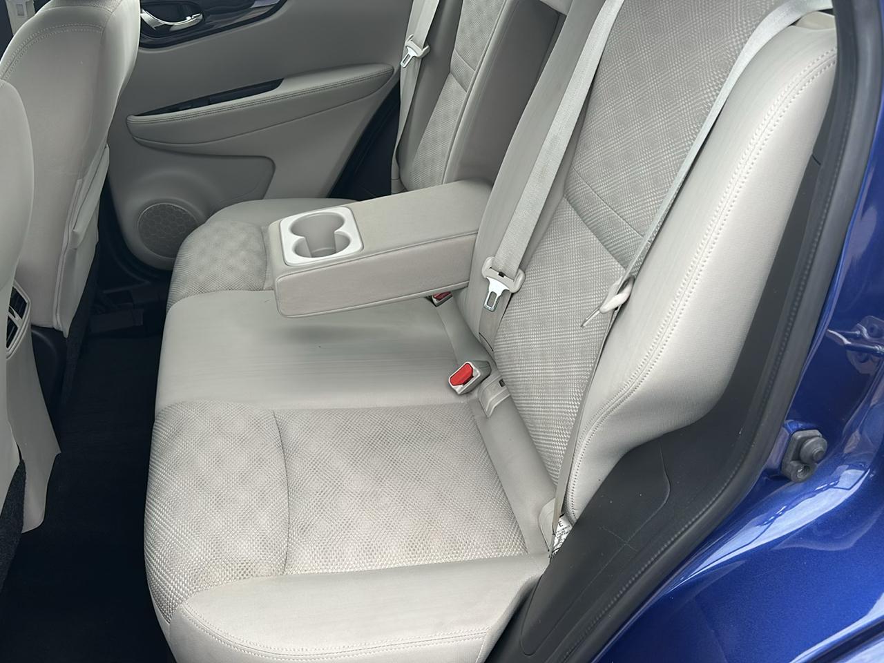 Nissan Rogue Sport SV 4D SUV AWD 2019