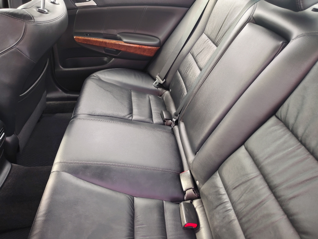 Honda Accord EX-L V6 Sedan AT 2012