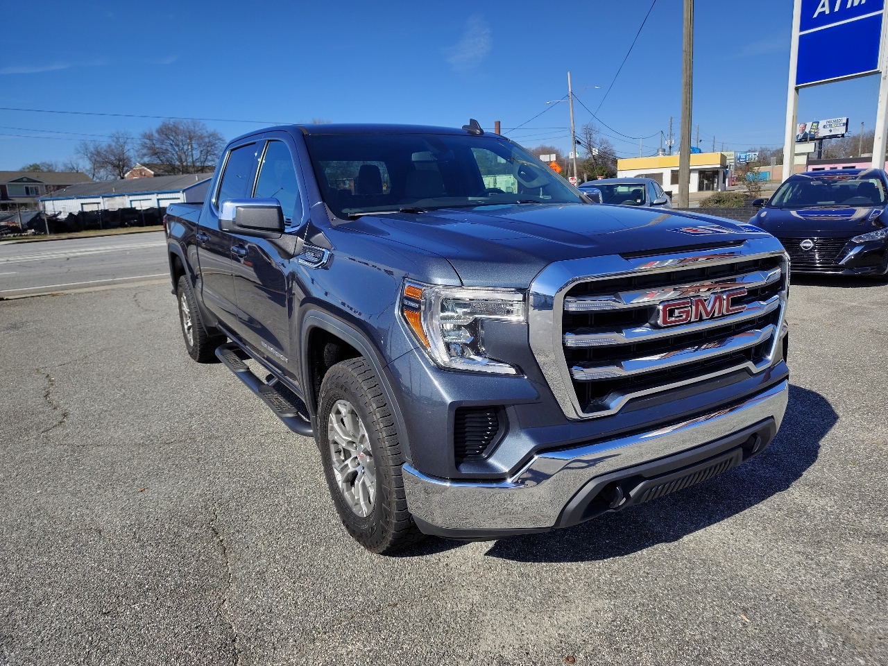 GMC Sierra 1500 SLE Crew Cab Short Box 4WD 2020