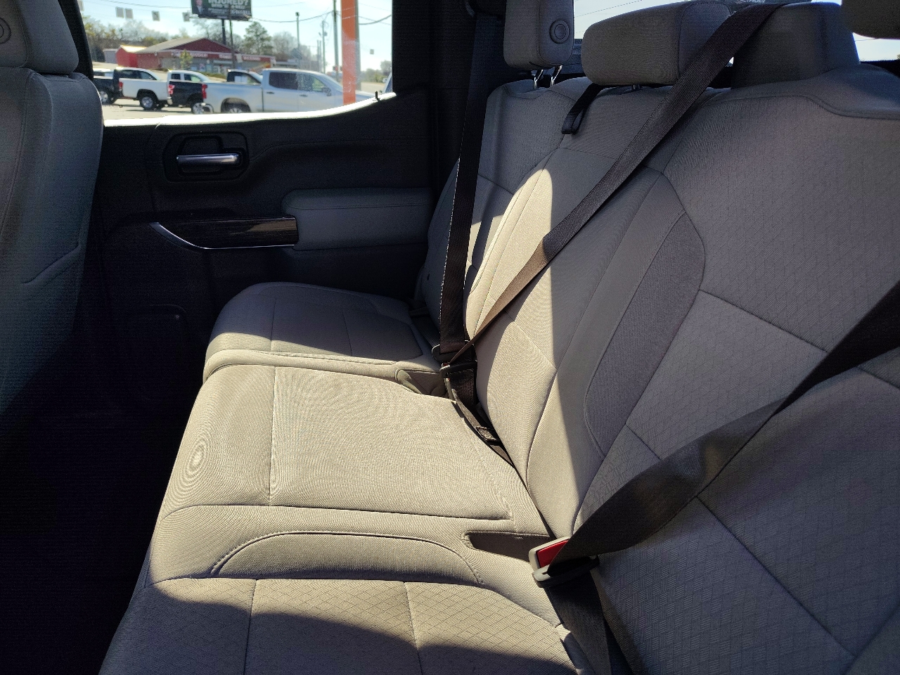 GMC Sierra 1500 SLE Crew Cab Short Box 4WD 2020