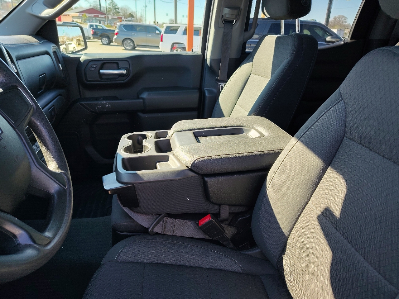 Chevrolet Silverado 1500 Custom Crew Cab 2WD 2022