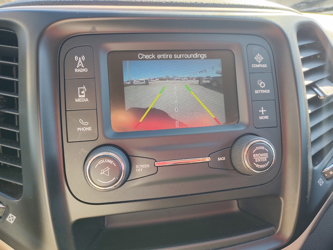 Jeep Cherokee Latitude FWD 2018