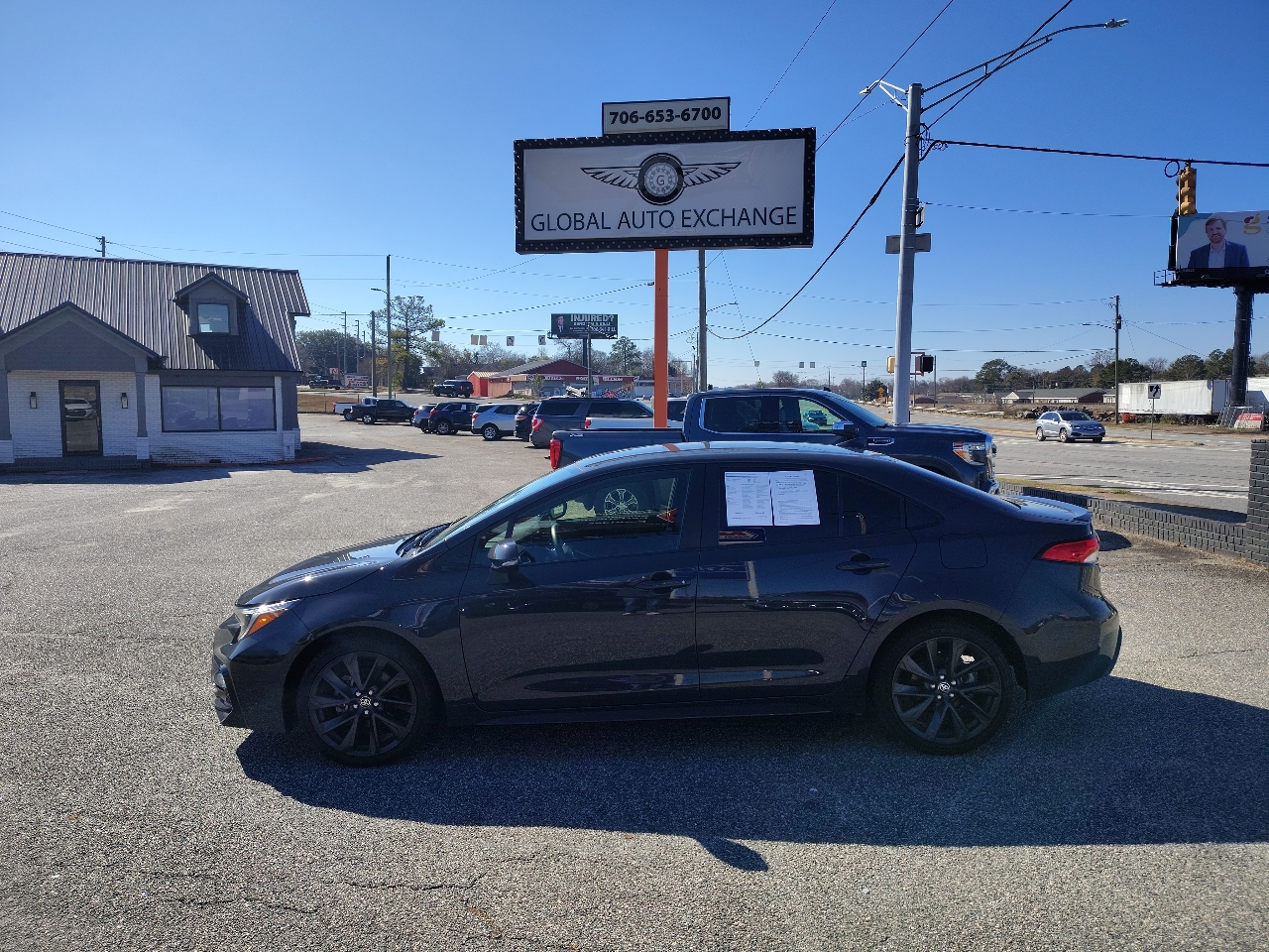 Toyota Corolla Hybrid LE 2023