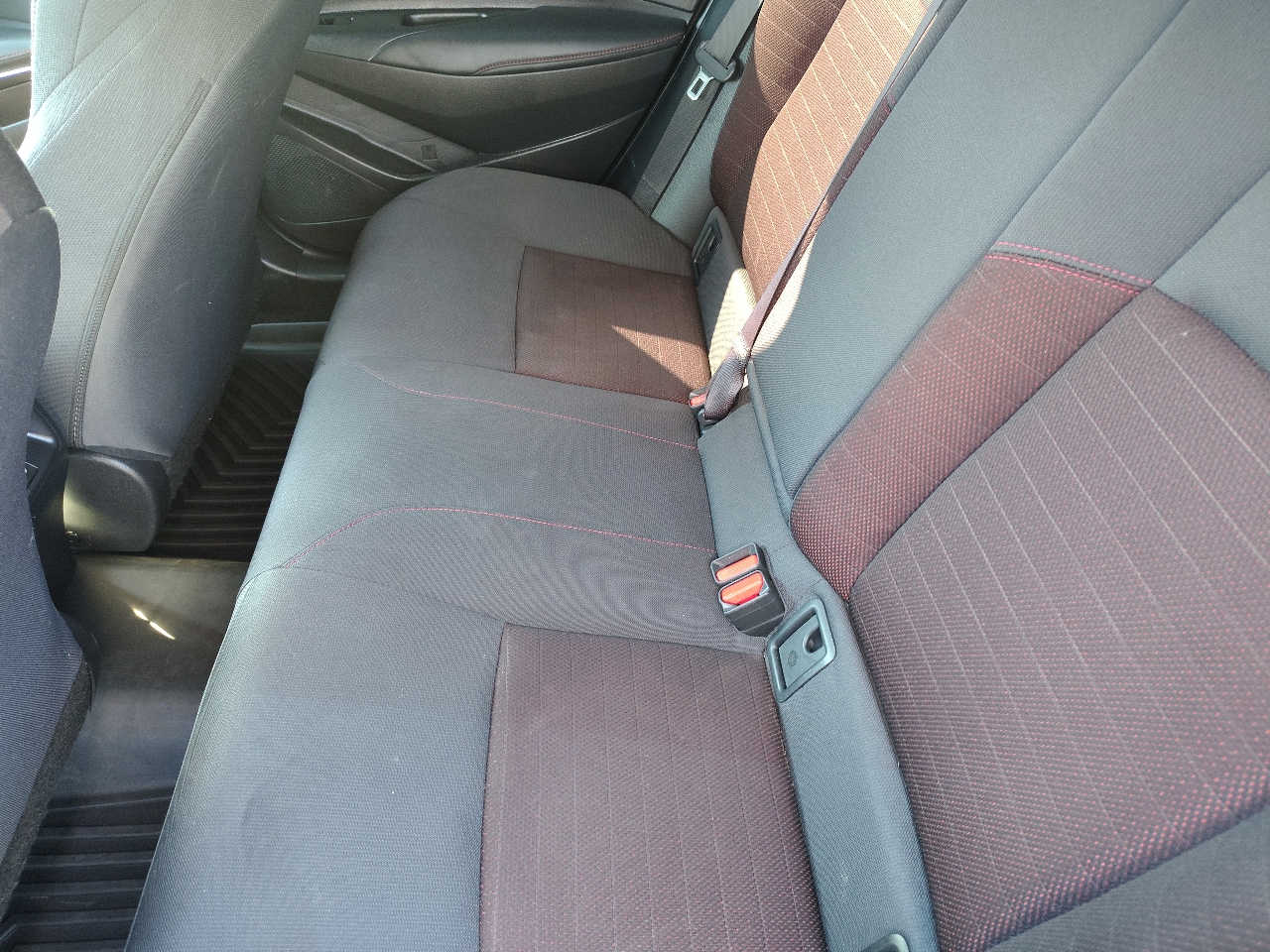 Toyota Corolla Hybrid LE 2023