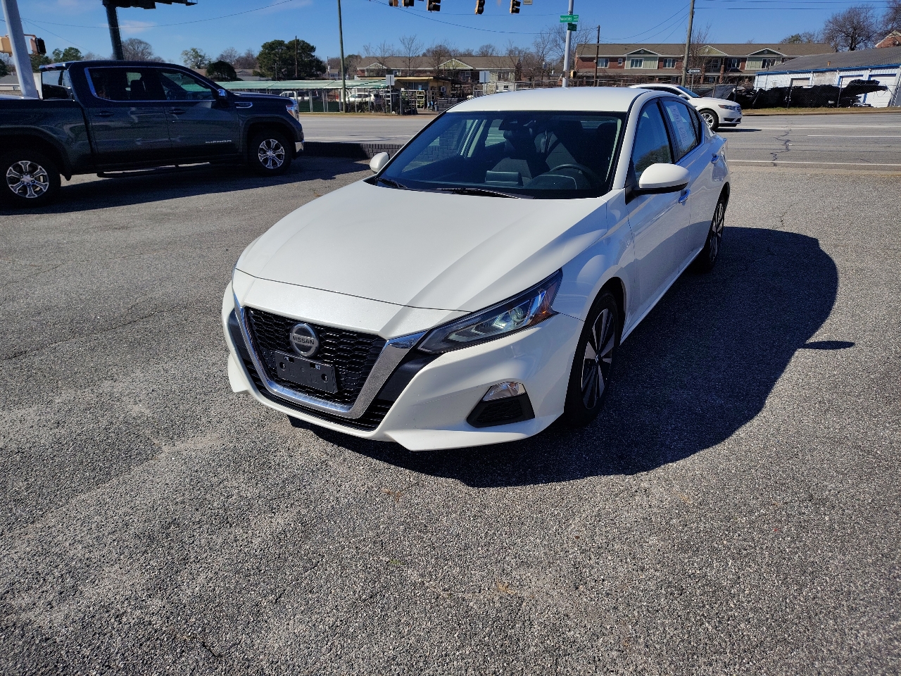 Nissan Altima 2.5 SV AWD 2022