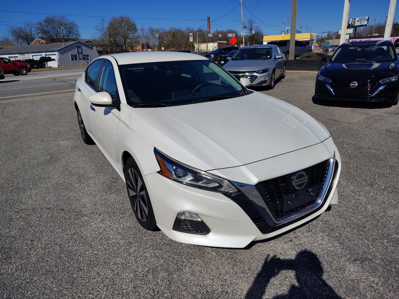 Nissan Altima 2.5 SV AWD 2022