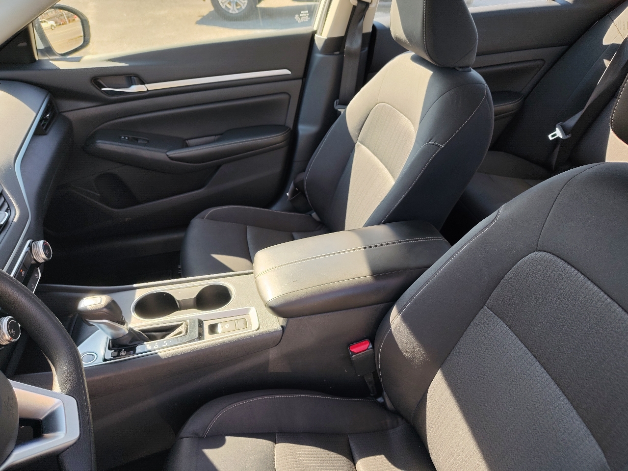 Nissan Altima 2.5 SV AWD 2022