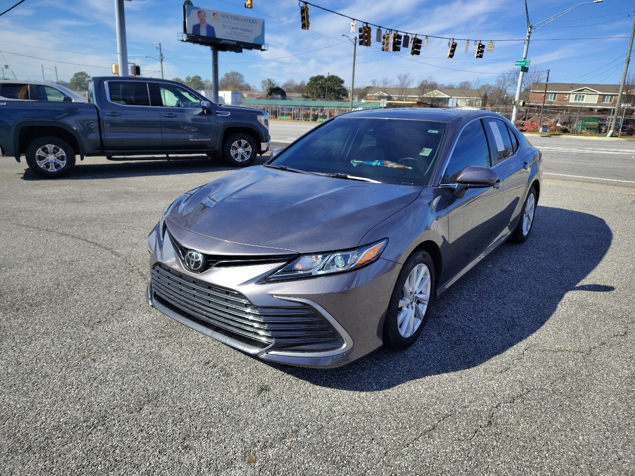 Toyota Camry LE 2021