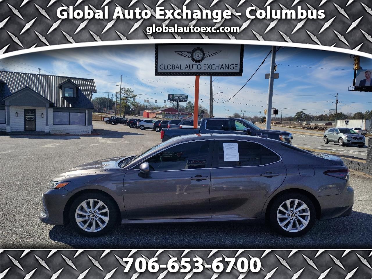 Toyota Camry LE 2021