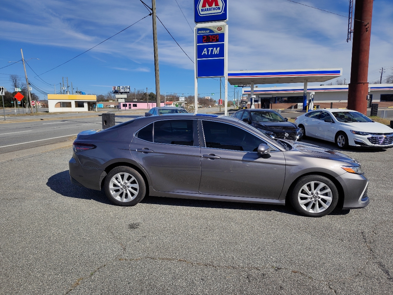 Toyota Camry LE 2021