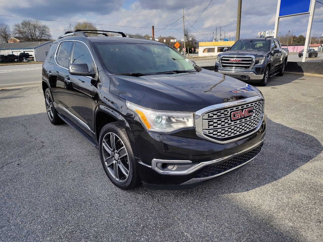 GMC Acadia Denali 2019