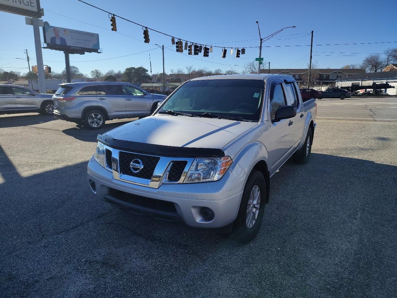 Nissan Frontier S Crew Cab 6MT 2WD 2019