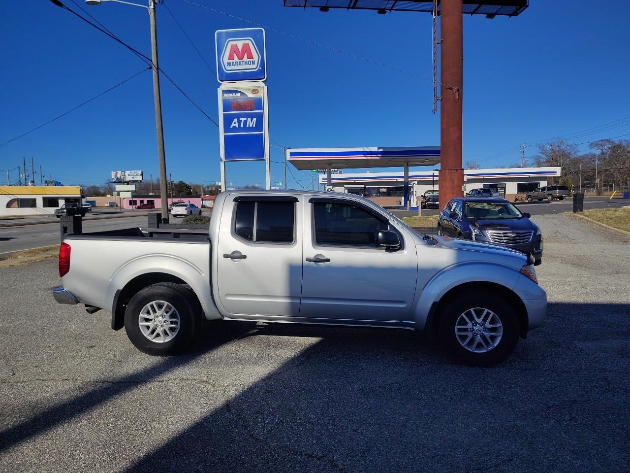 Nissan Frontier S Crew Cab 6MT 2WD 2019