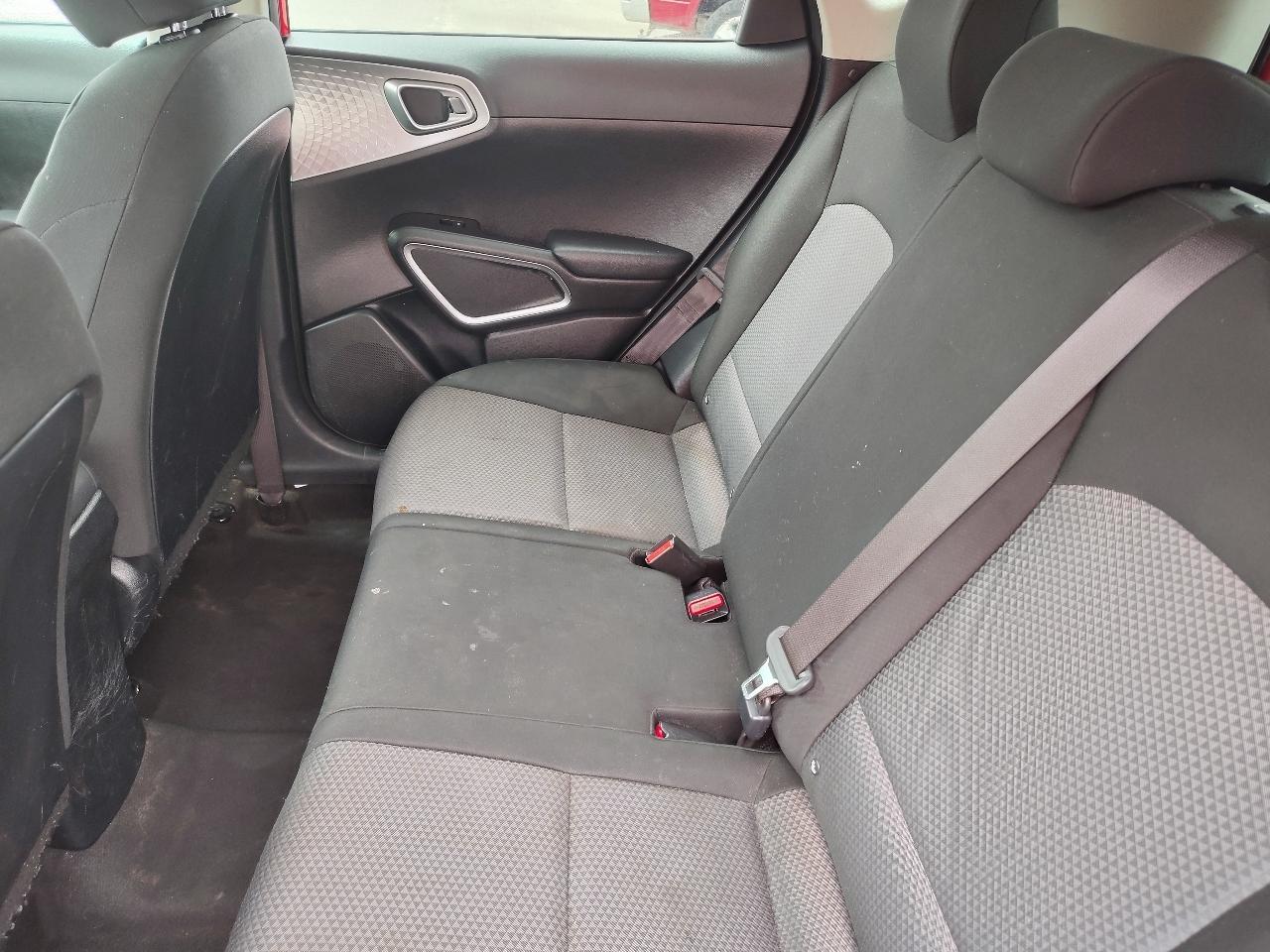 Kia Soul LX CVT 2021