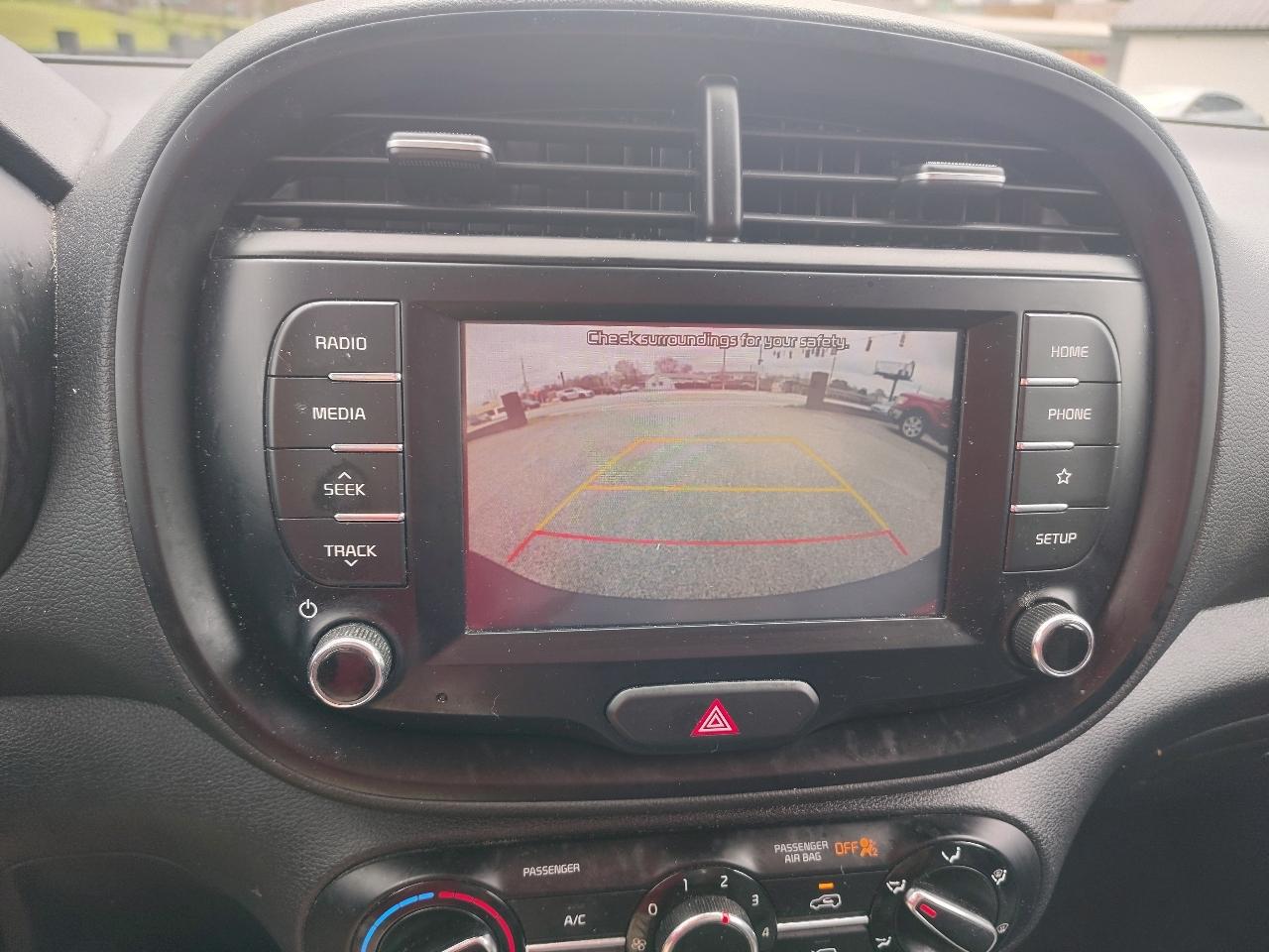 Kia Soul LX CVT 2021