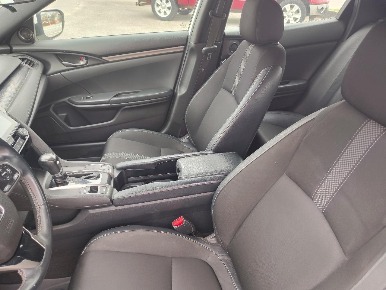 Honda Civic Sport Hatchback CVT 2021