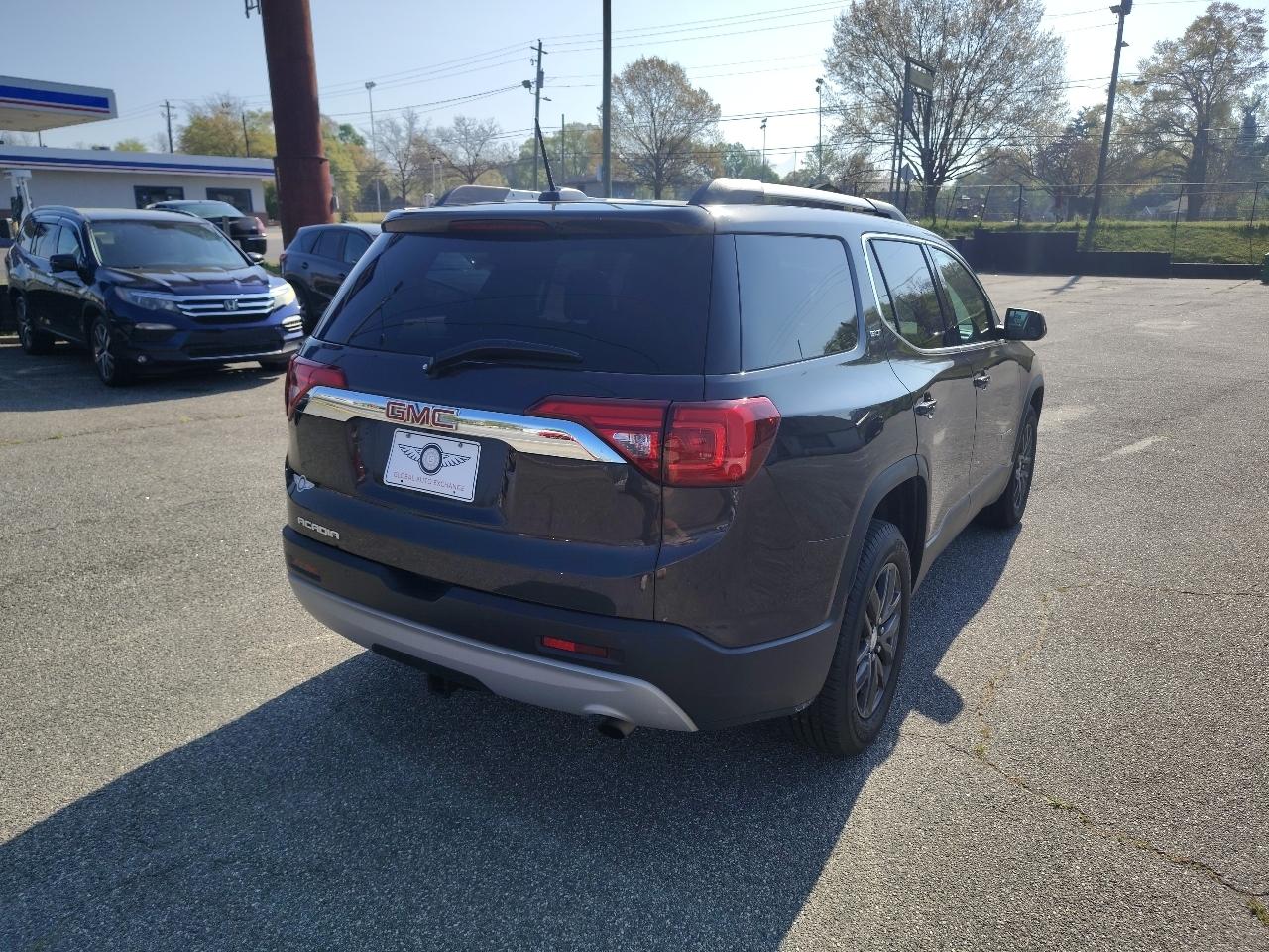 GMC Acadia SLT-1 FWD 2019