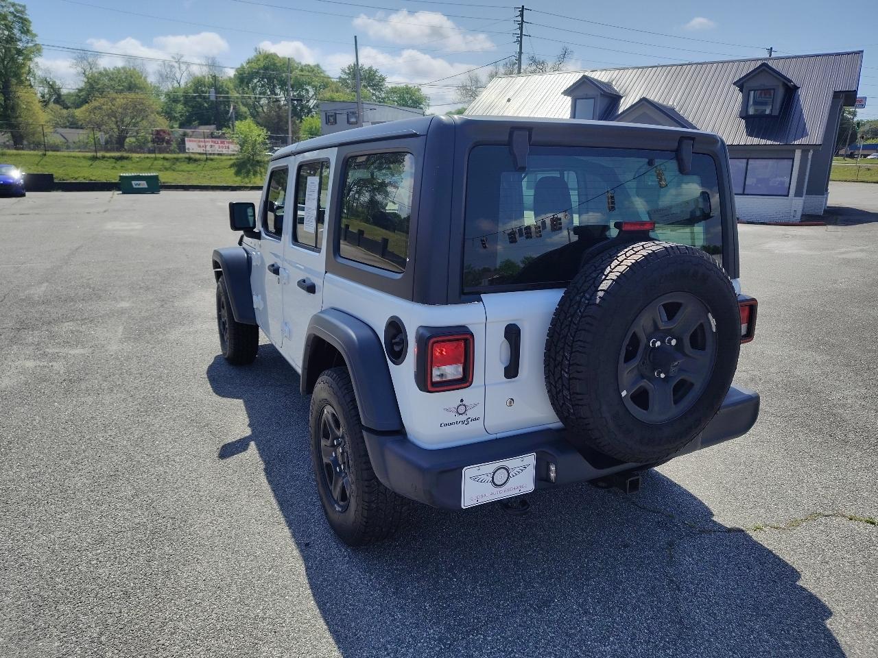 Jeep Wrangler Unlimited Sport 2018