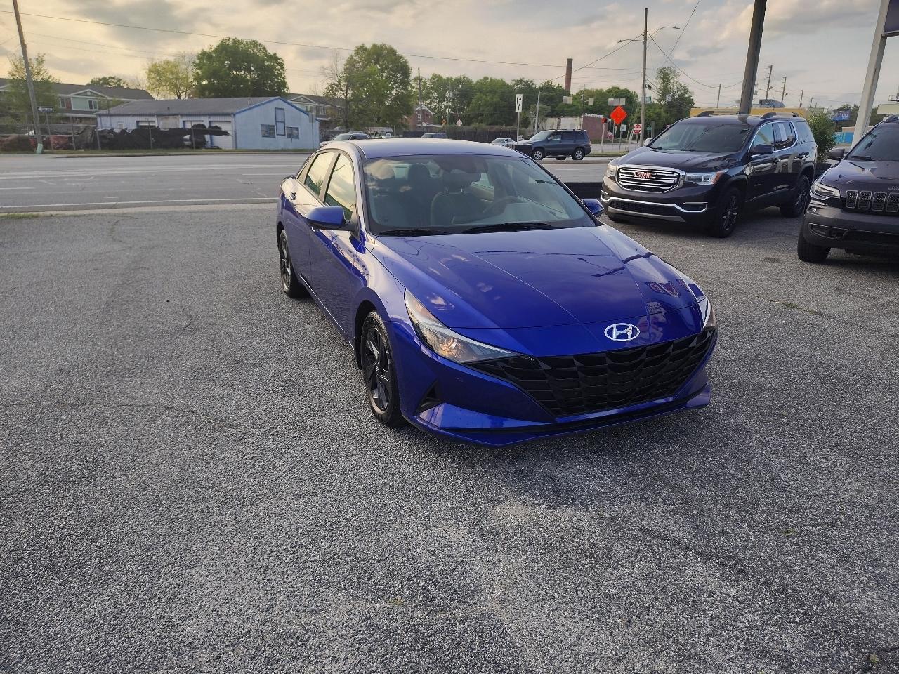 Hyundai Elantra SEL 2023