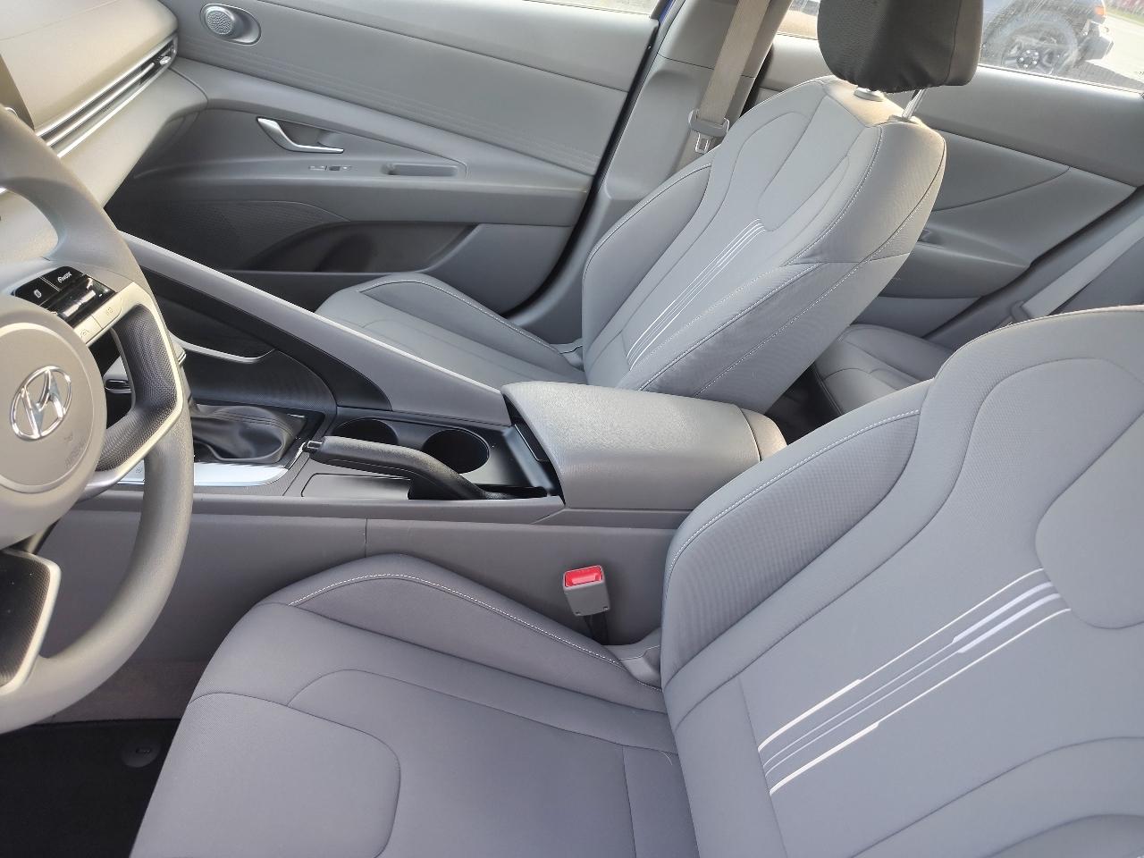 Hyundai Elantra SEL 2023