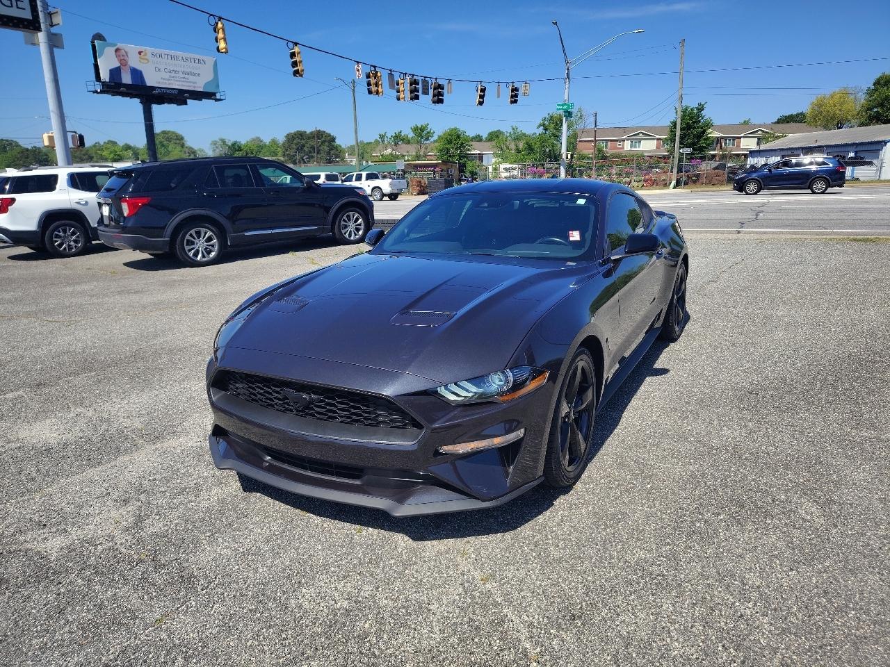 Ford Mustang EcoBoost Coupe 2022