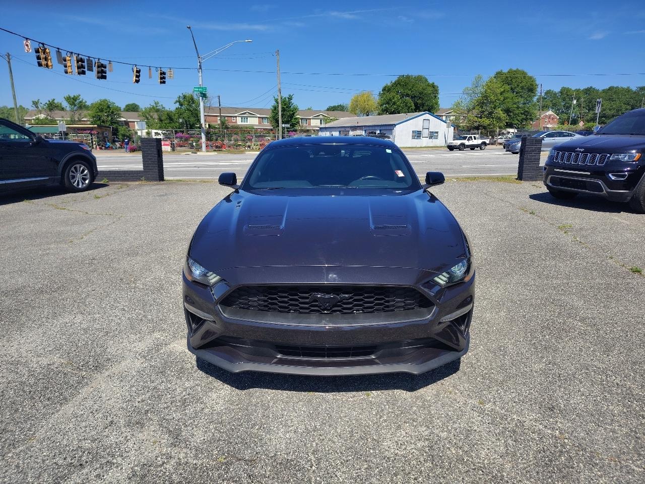 Ford Mustang EcoBoost Coupe 2022