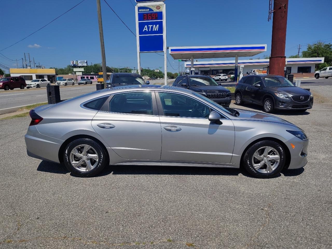 Hyundai Sonata SE 2021