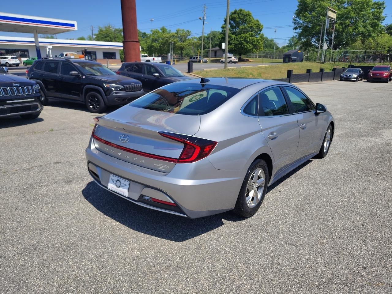 Hyundai Sonata SE 2021