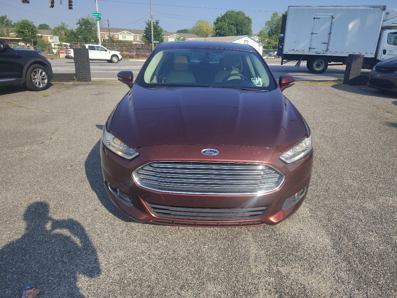 Ford Fusion SE 2016