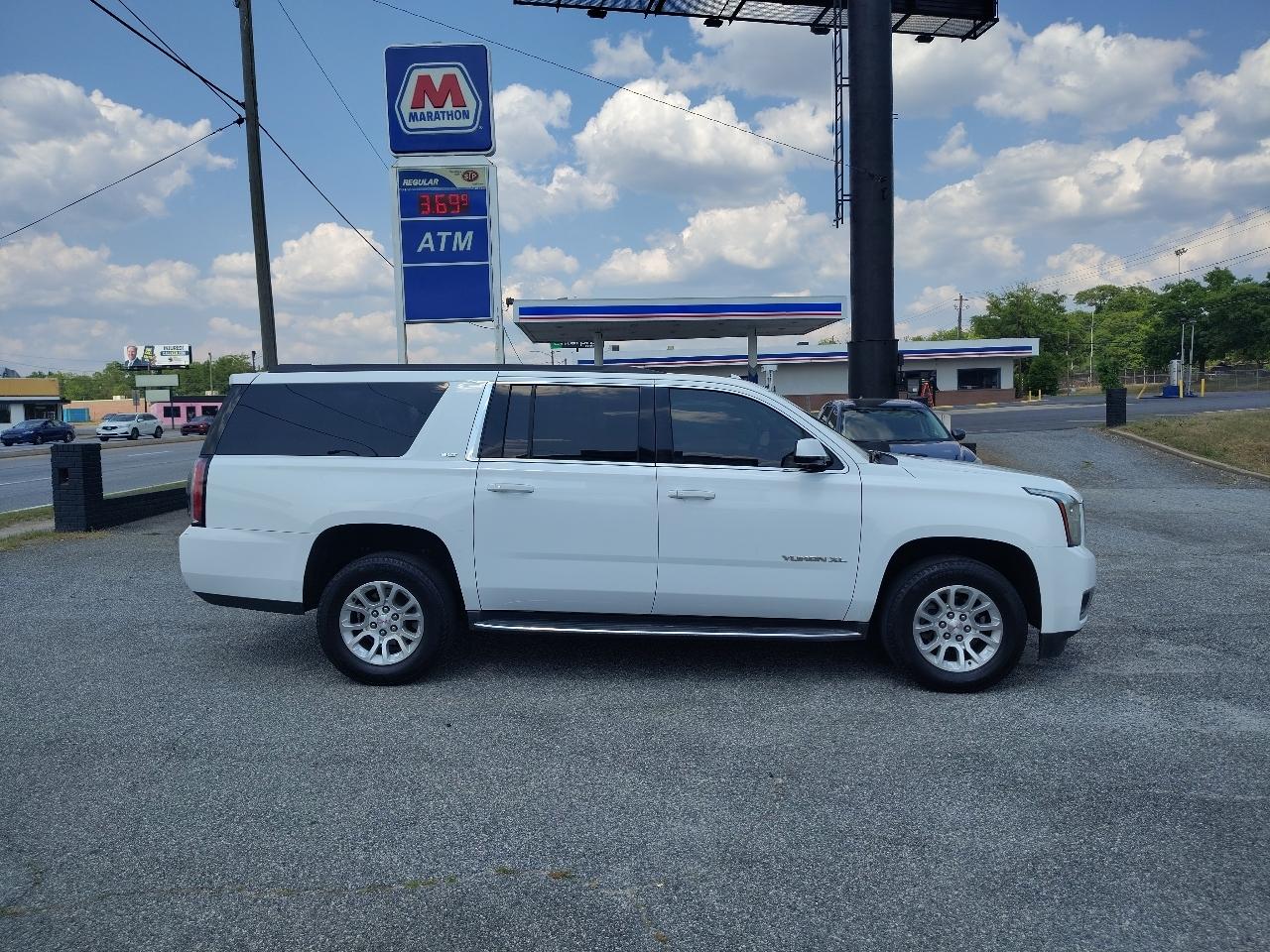 GMC Yukon XL SLT 2WD 2019