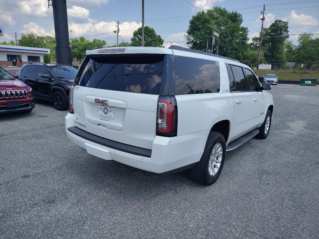 GMC Yukon XL SLT 2WD 2019