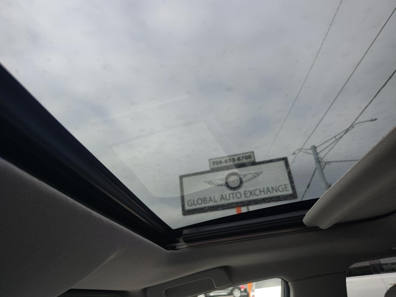 Toyota Highlander XLE FWD V6 2015