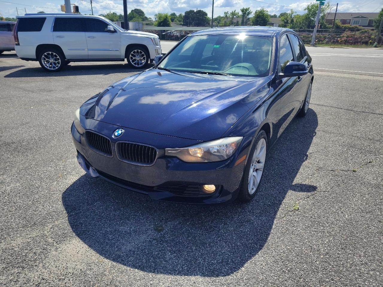 BMW 3-Series 328i xDrive Sedan SULEV 2015
