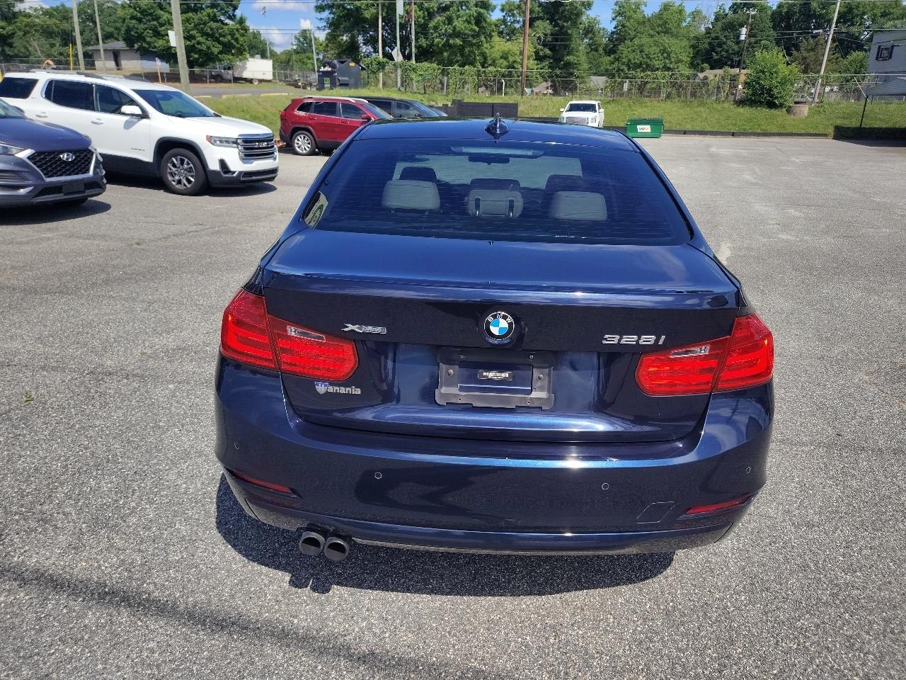 BMW 3-Series 328i xDrive Sedan SULEV 2015