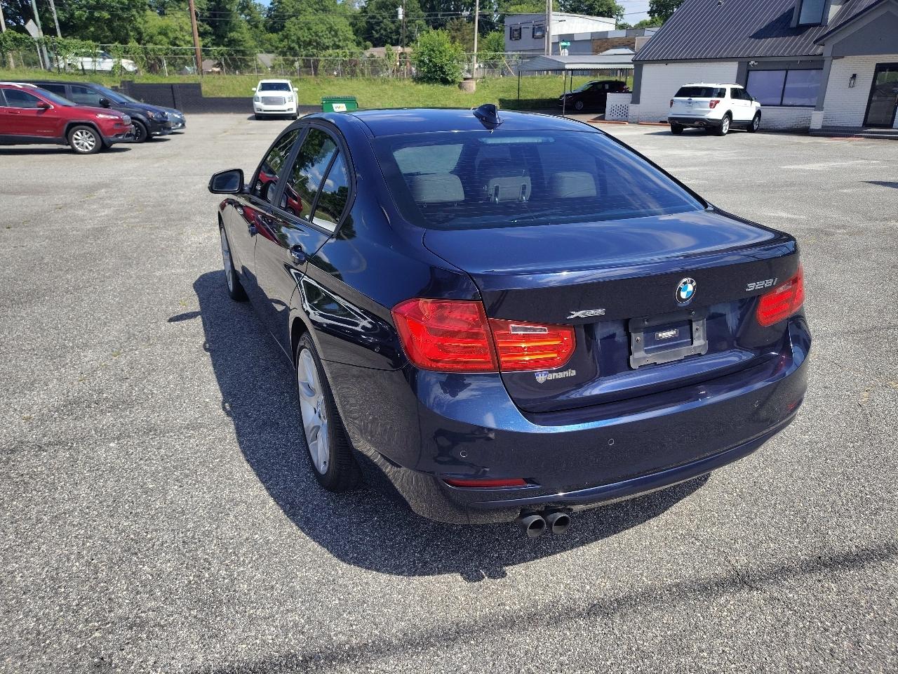 BMW 3-Series 328i xDrive Sedan SULEV 2015