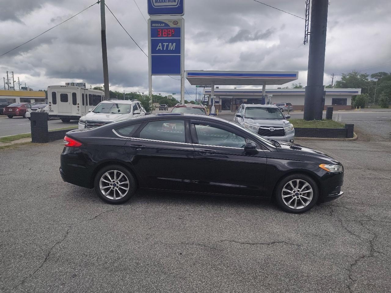 Ford Fusion SE 2017