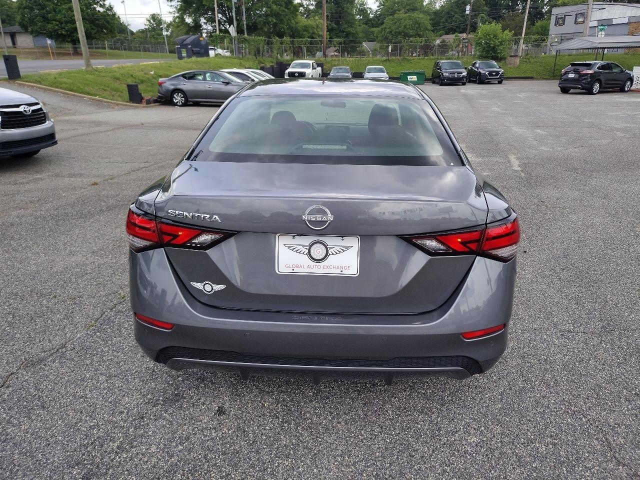 Nissan Sentra S 2024