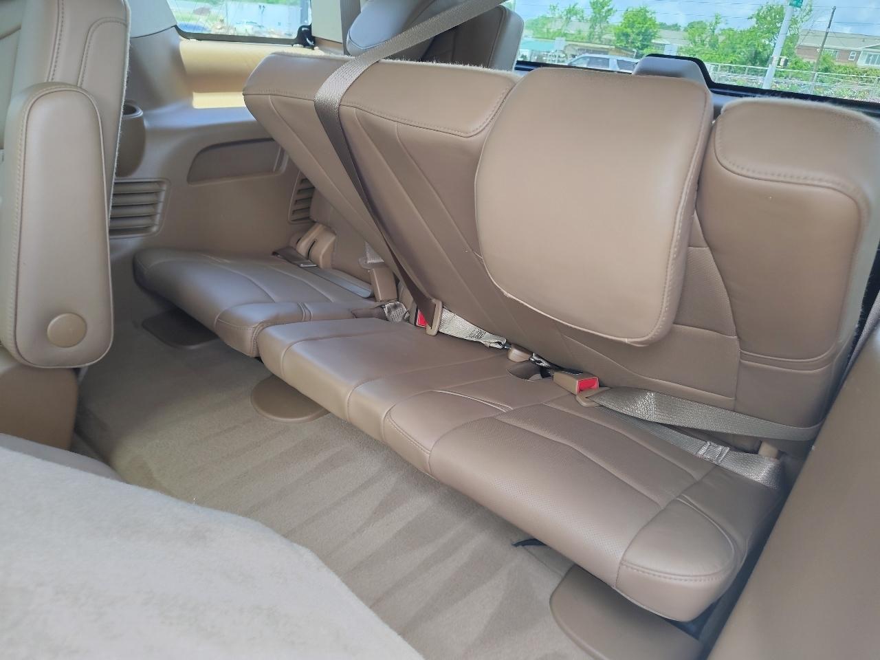Cadillac Escalade Platinum 4WD 2016