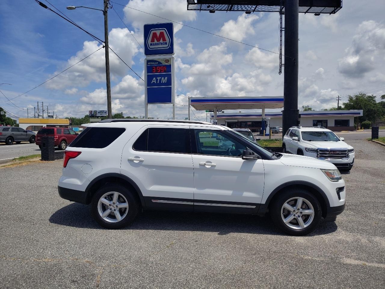 Ford Explorer XLT FWD 2018