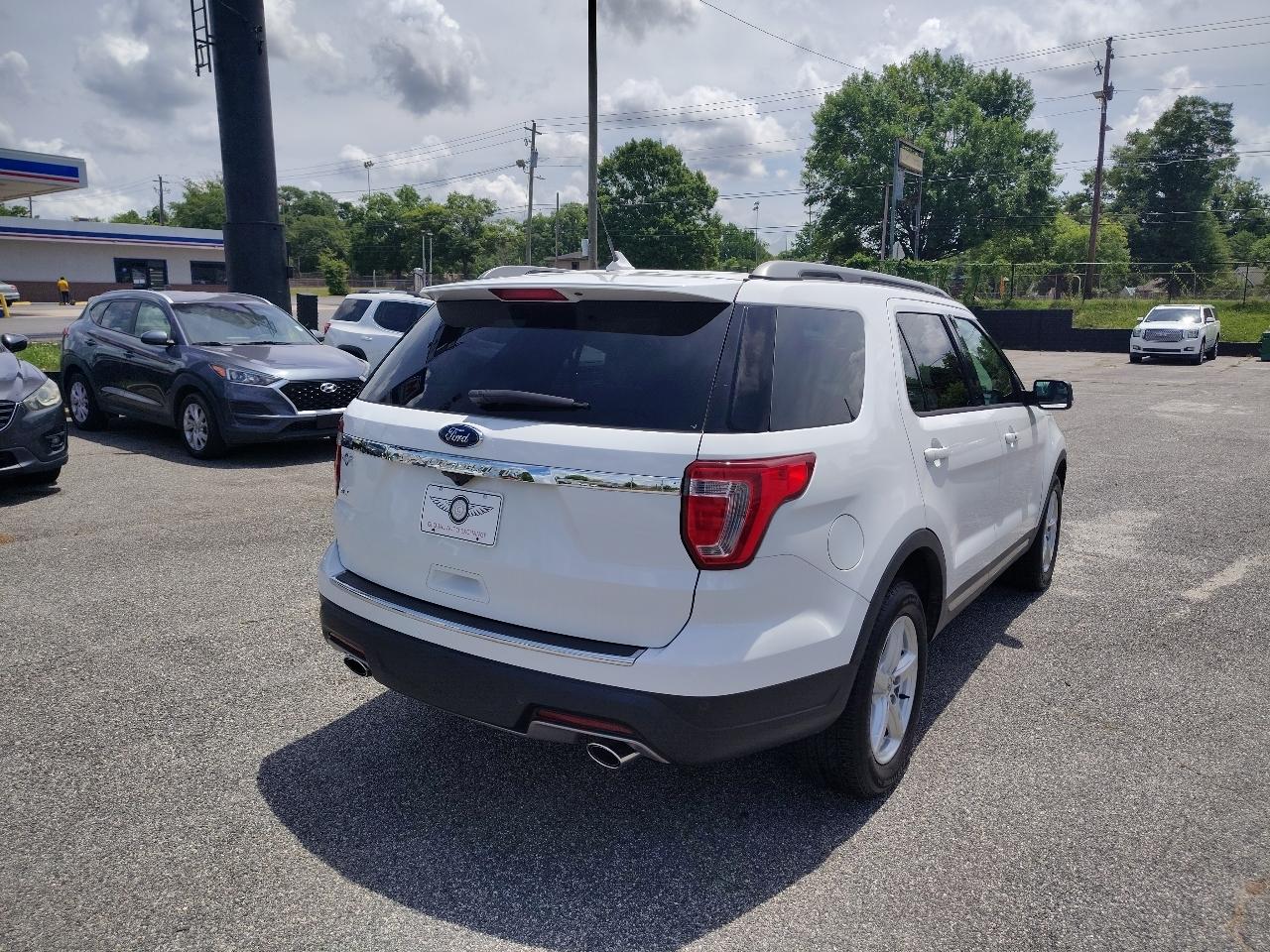 Ford Explorer XLT FWD 2018