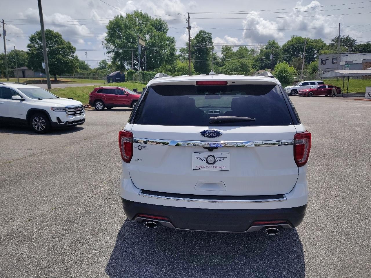 Ford Explorer XLT FWD 2018