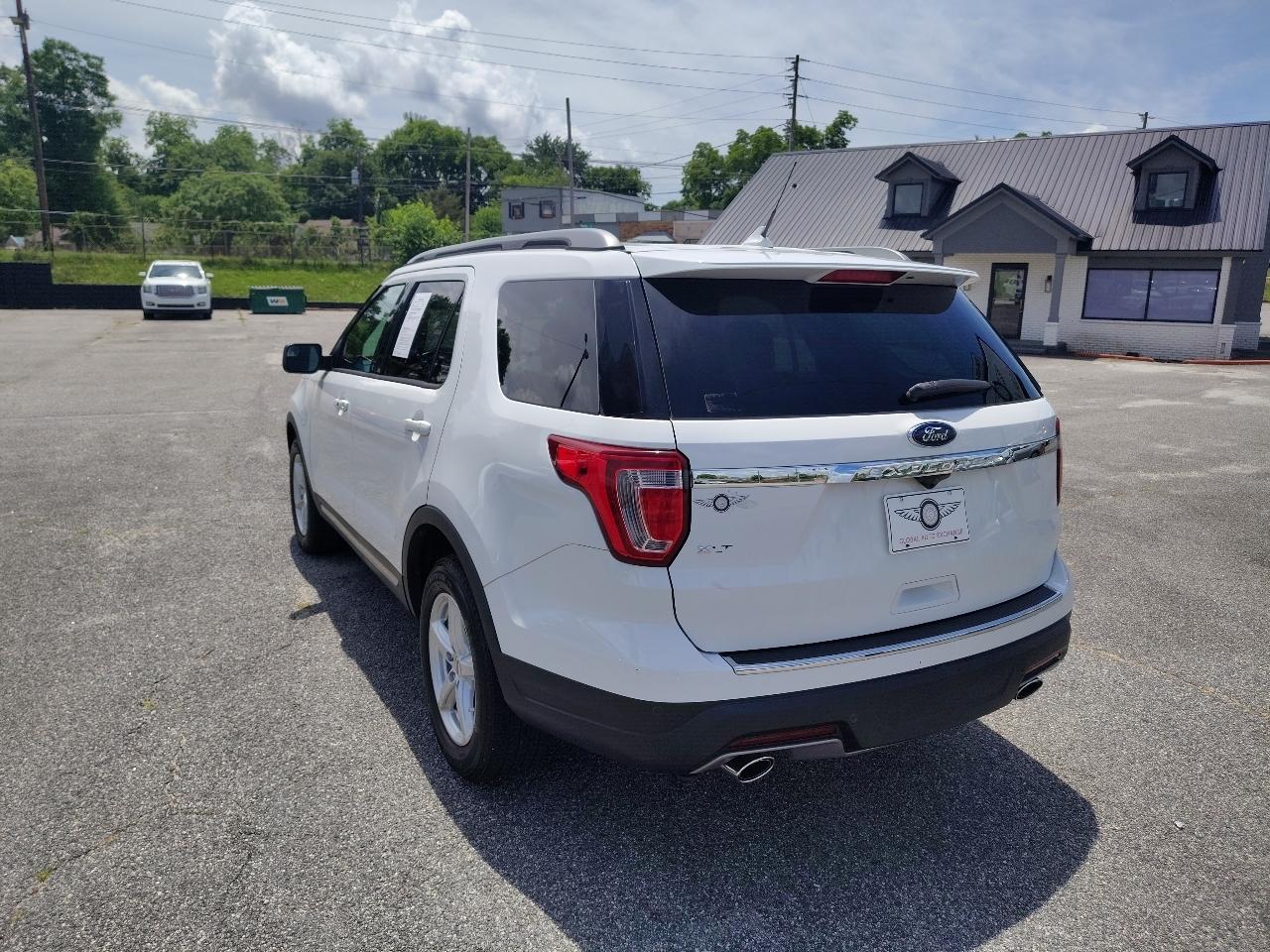 Ford Explorer XLT FWD 2018