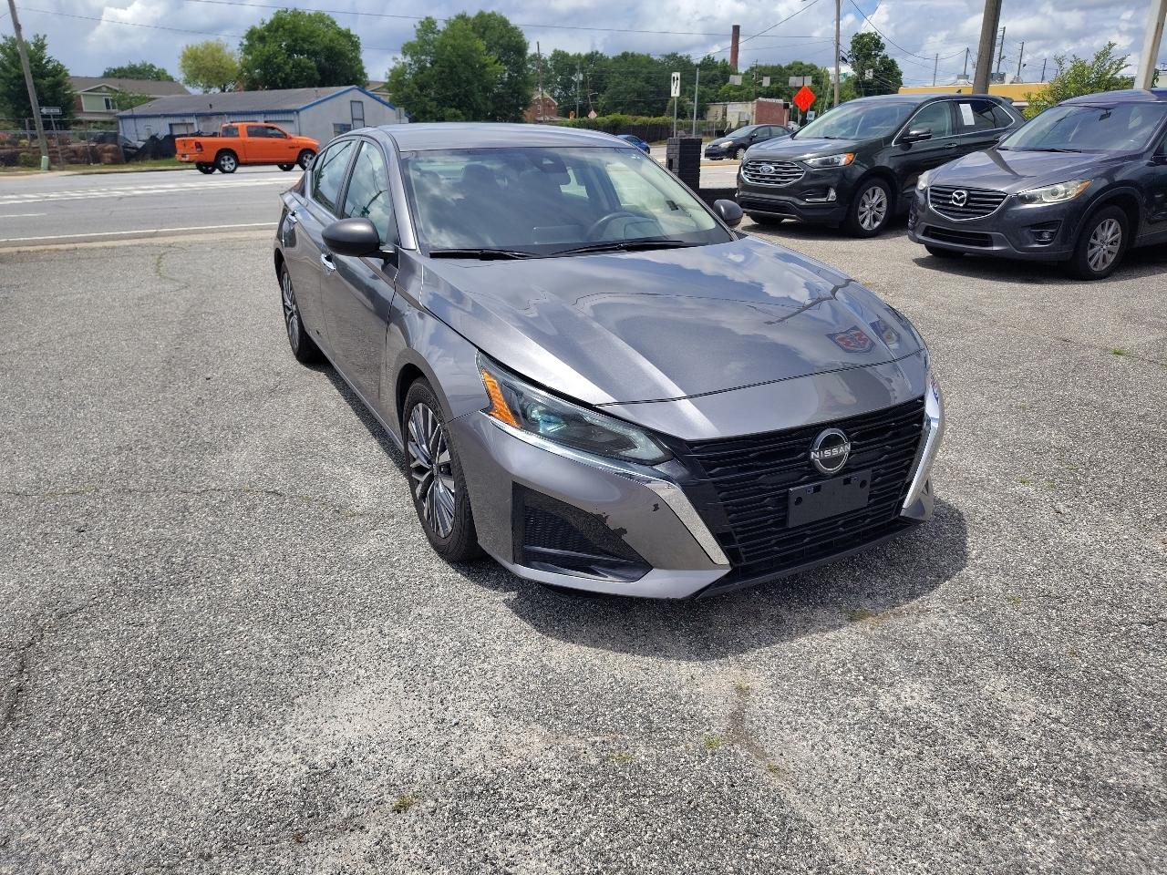 Nissan Altima 2.5 SV 2024