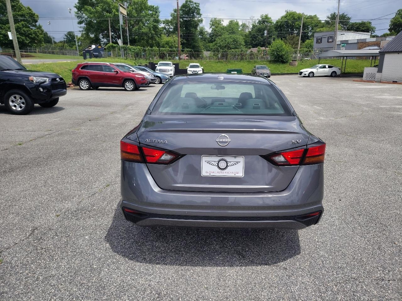 Nissan Altima 2.5 SV 2024