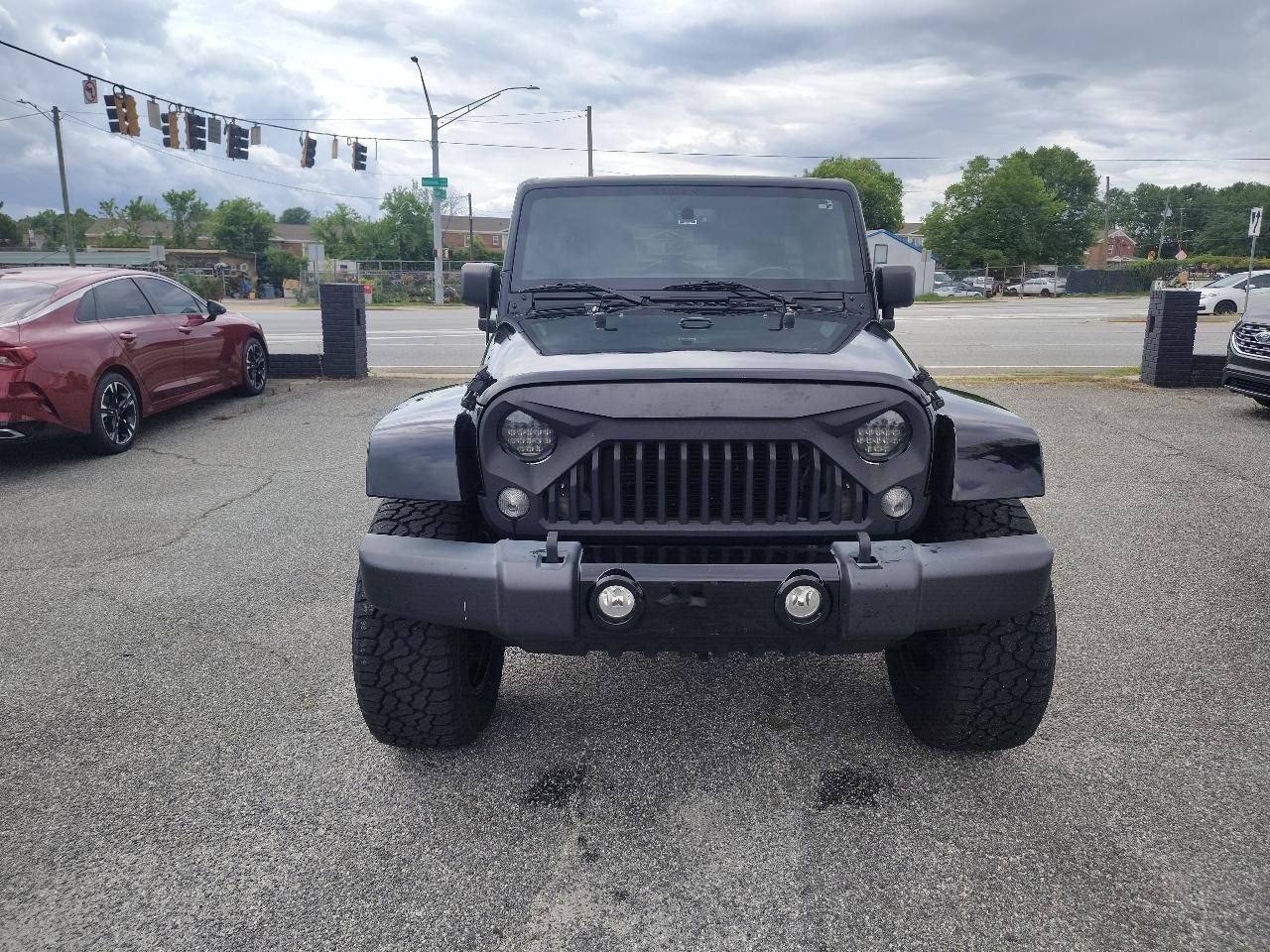 Jeep Wrangler Unlimited Sahara 4WD 2017