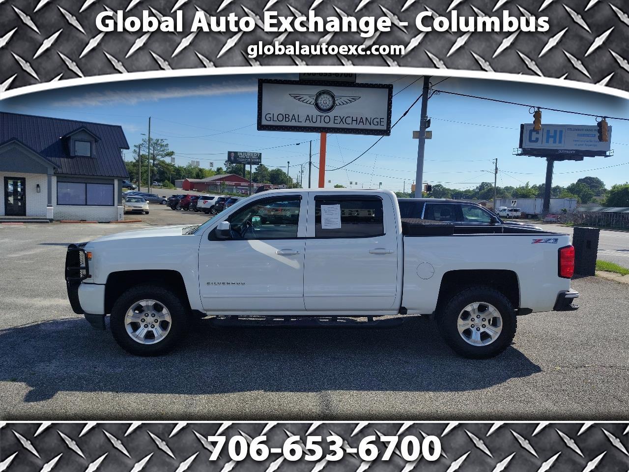 2017 Chevrolet Silverado 1500 LT 4X4 Crew Cab Short Box's photo