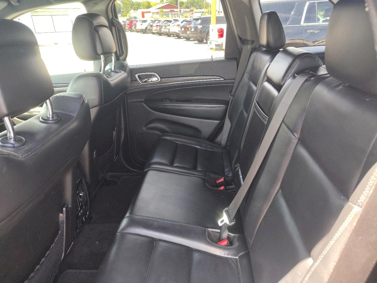 Jeep Grand Cherokee Limited 2WD 2019