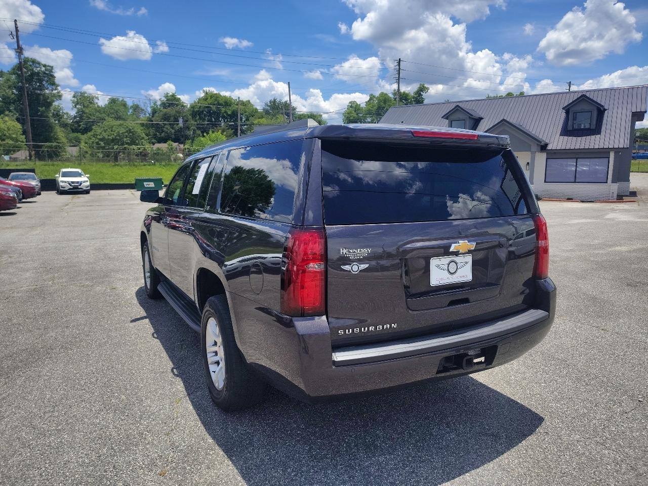 Chevrolet Suburban LT 1500 2WD 2015