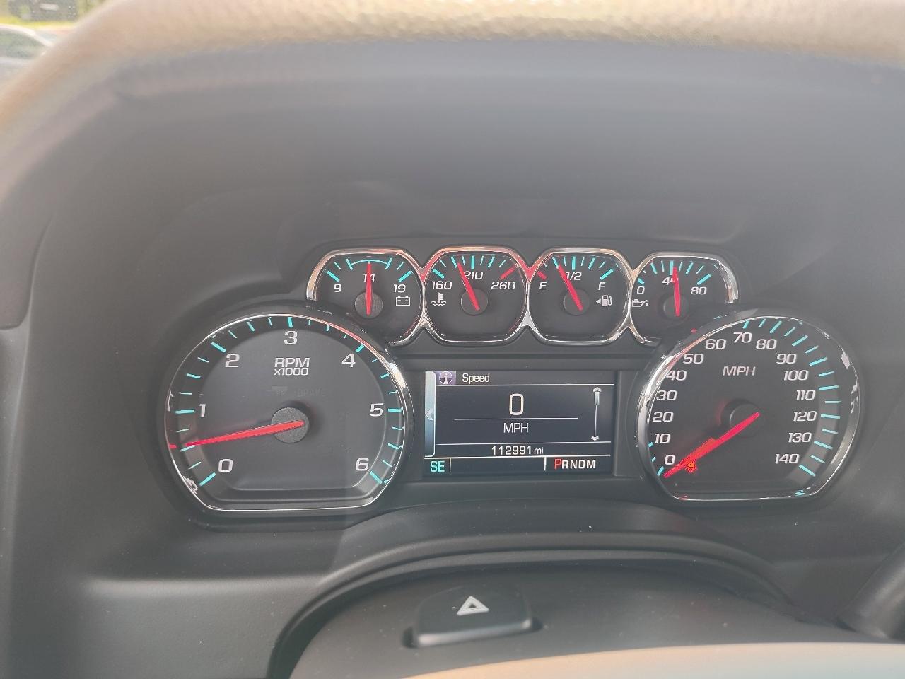 Chevrolet Suburban LT 1500 2WD 2015